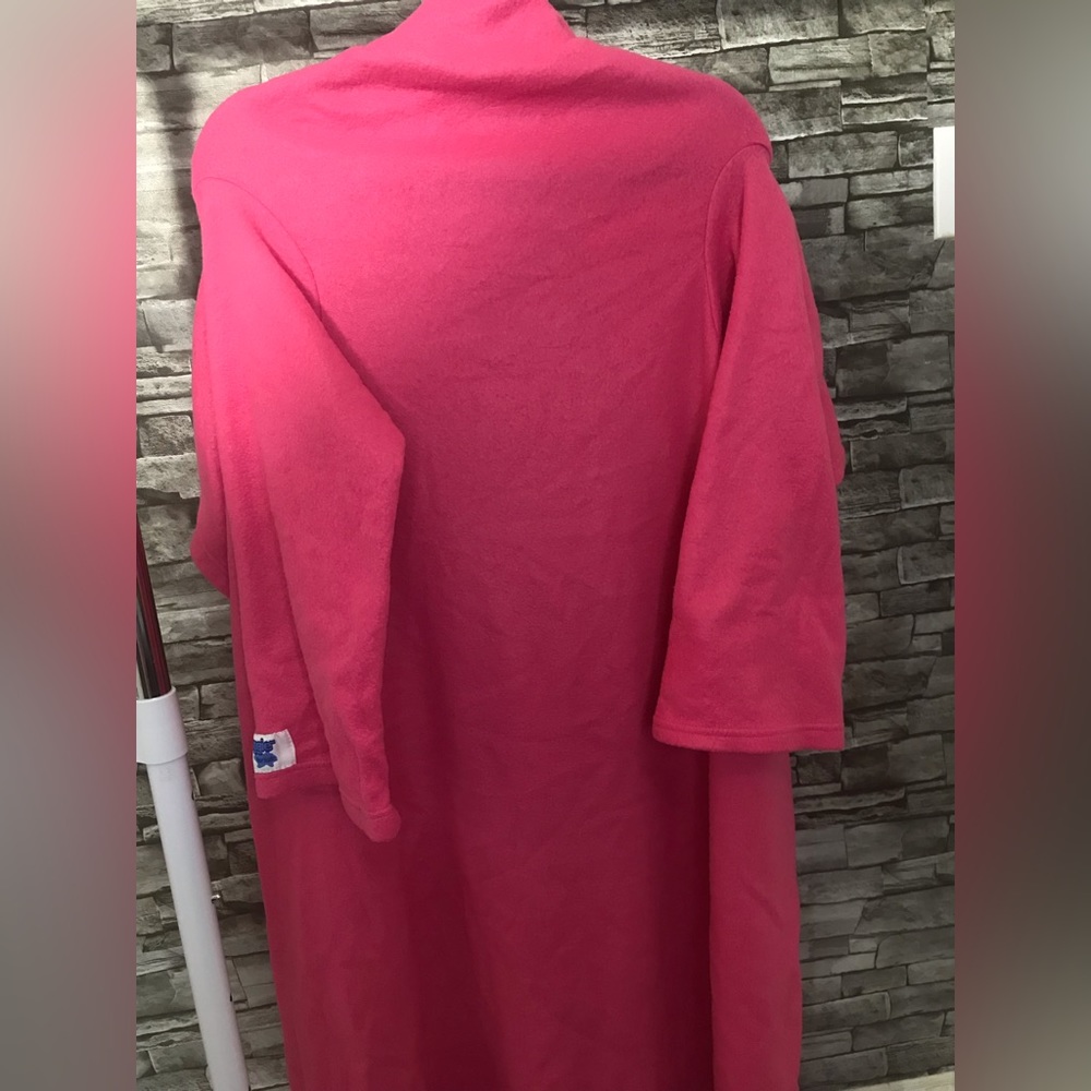 Pink Snuggie for kids